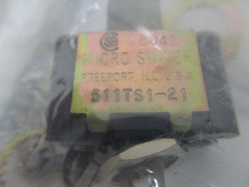 MICROSWITCH 511TS1-21 TWO POSITION AIRCRAFT MICROSWITCH * NEW IN FACTORY BAG *