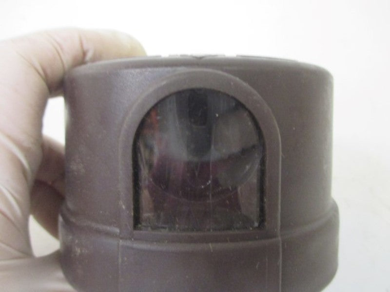 FISHER PIERCE S10381 PHOTOELECTRIC OUTDOOR LIGHTING CONTROL * NEW IN