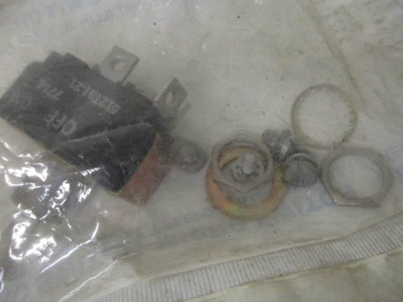 MICROSWITCH 512TS1-21 DPST SEALED TOGGLE SWITCH * NEW IN FACTORY BAG *