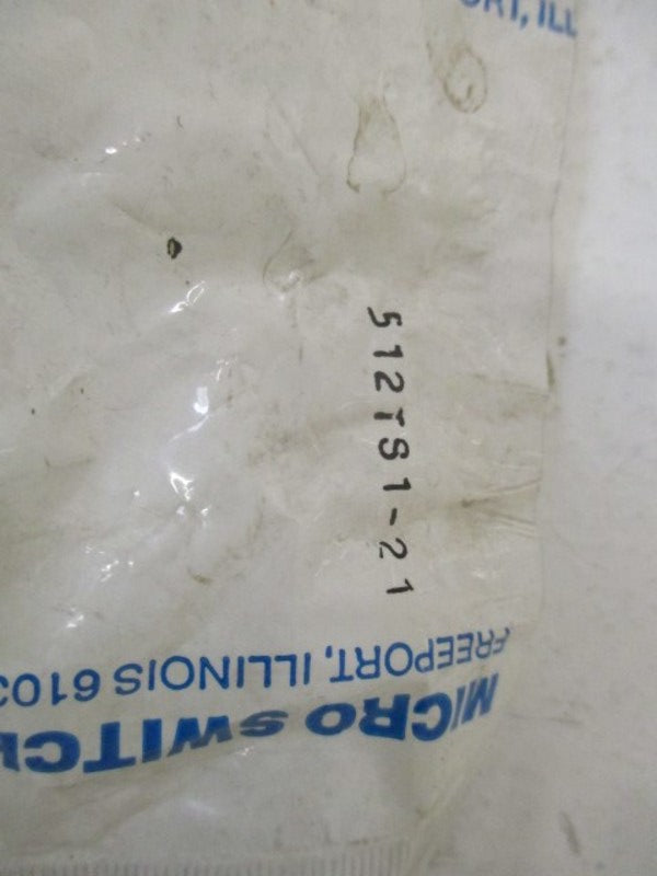 MICROSWITCH 512TS1-21 DPST SEALED TOGGLE SWITCH * NEW IN FACTORY BAG *