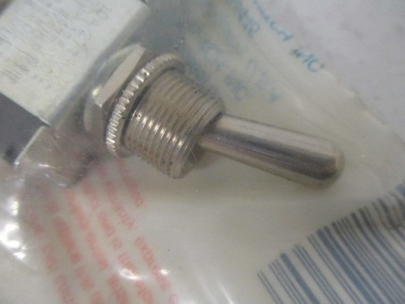 SELECTA SS206-15-BG TOGGLE SWITCH 125VAC * NEW IN FACTORY BAG *