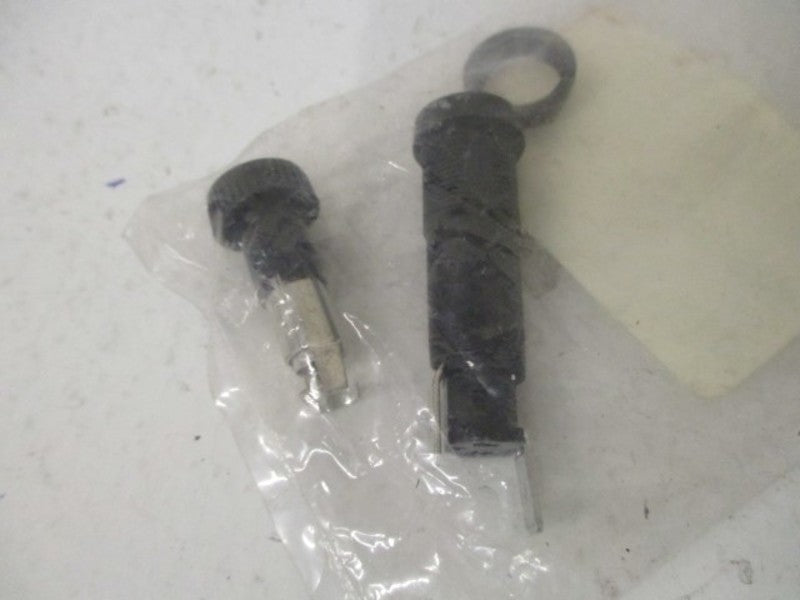 CARQUEST 3453LF8A PANEL MOUNT FUSEHOLDER * NEW IN FACTORY BAG *