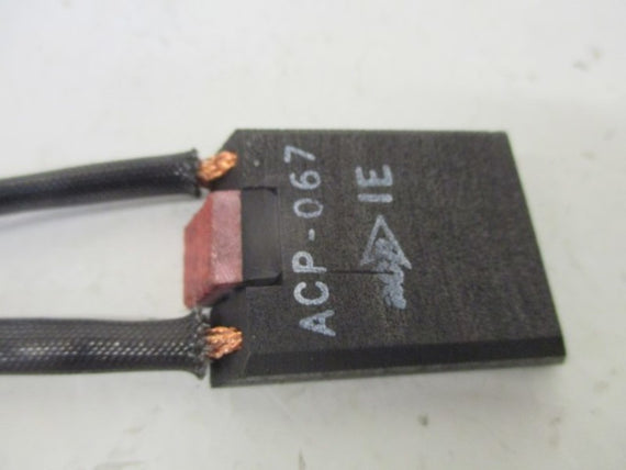 ADVANCED CARBON ACP-067 1E CARBON BRUSH * NEW NO BOX *