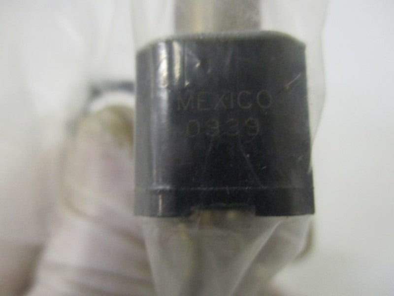 0939 TOGGLE SWITCH * NEW IN FACTORY BAG *