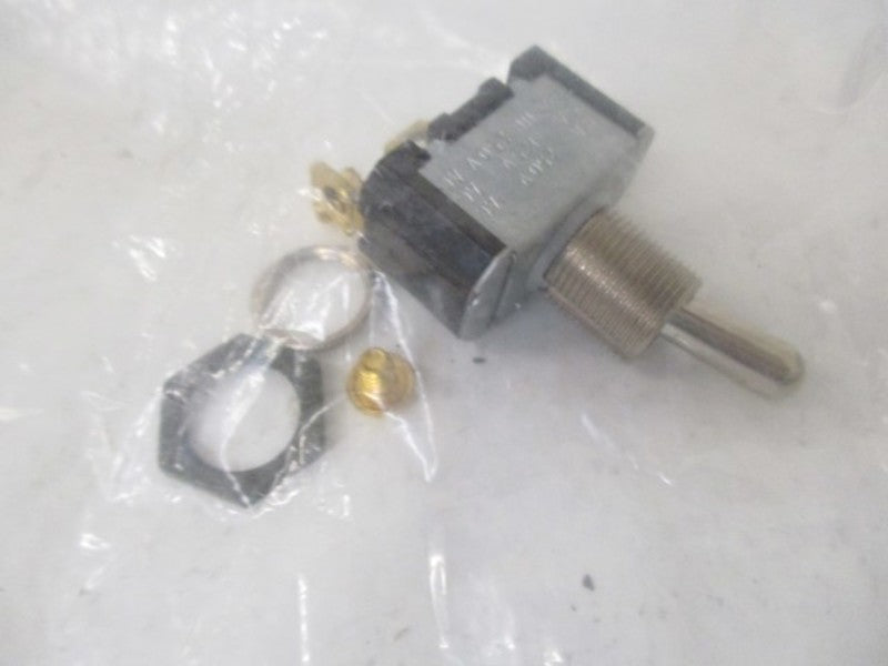 0939 TOGGLE SWITCH * NEW IN FACTORY BAG *