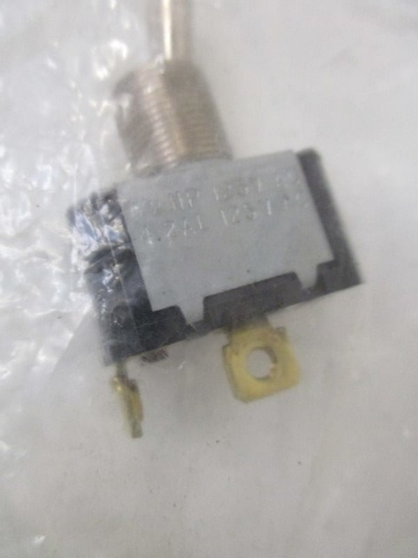 0939 TOGGLE SWITCH * NEW IN FACTORY BAG *