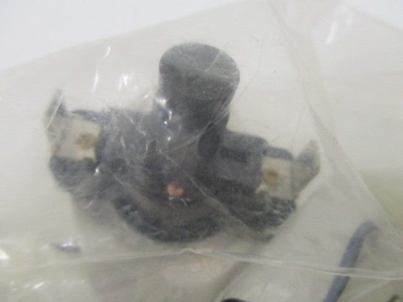 REPLACEMENT COMPONENTS HH-18HC-196 ROLLOUT SWITCH * NEW IN FACTORY BAG *