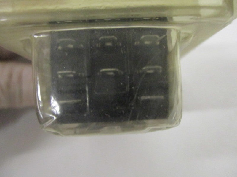 DAYTON 5YP91 RELAY 15A 24 VAC * NEW IN ORIGINAL PACKAGE *