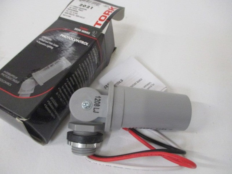 TORK 2021 PHOTOCONTROL SPST * NEW IN ORIGINAL PACKGE *