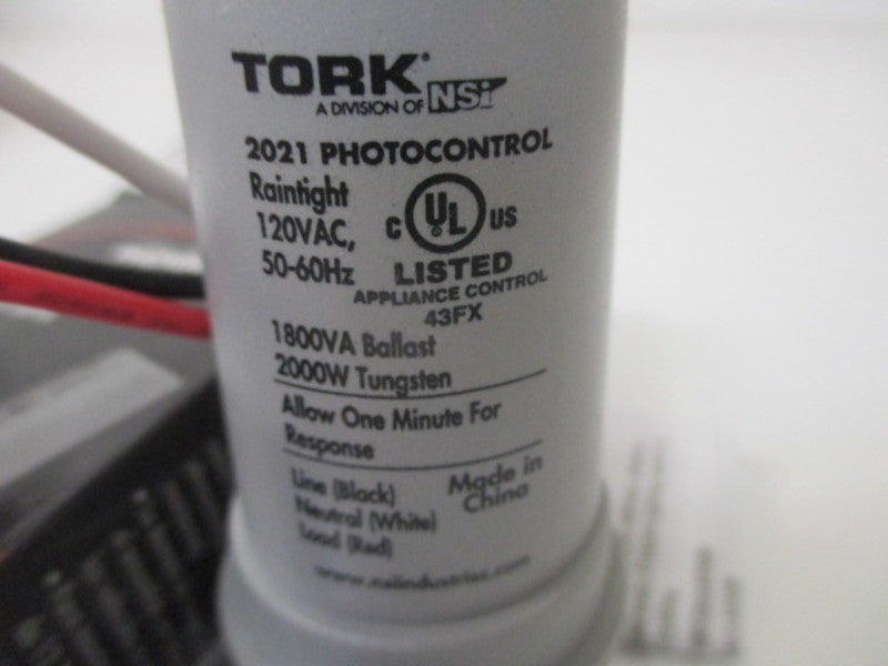 TORK 2021 PHOTOCONTROL SPST * NEW IN ORIGINAL PACKGE *
