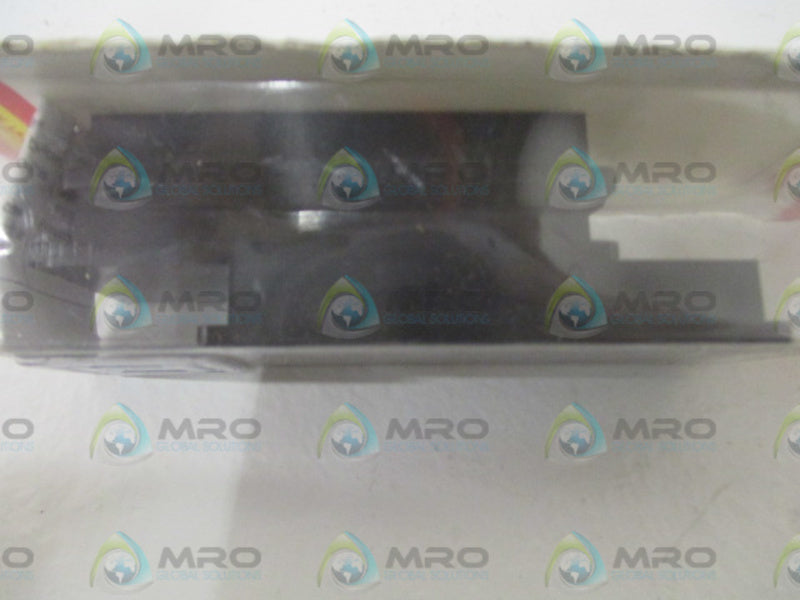 HOMFP 07149 FILLER PLATE * NEW IN ORIGINAL PACKAGE *