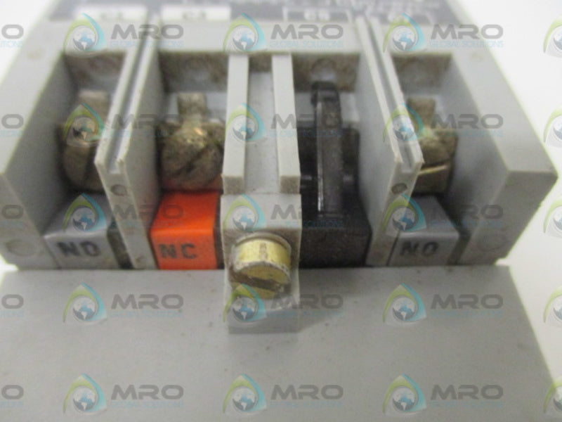 ALLEN BRADLEY 700-RT00N000A1 SER. A TIMING RELAY * USED *