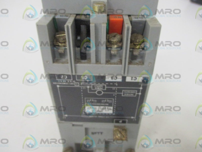 ALLEN BRADLEY 700-RT00N000A1 SER. A TIMING RELAY * USED *