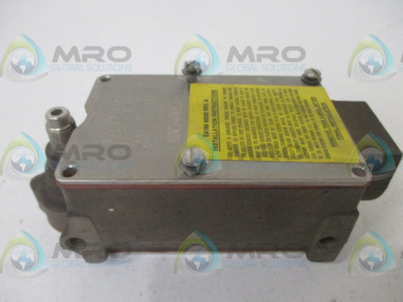NAMCO EA 180 12302 LIMIT SWITCH (MISSING ACCESSORIES) * NEW NO BOX *