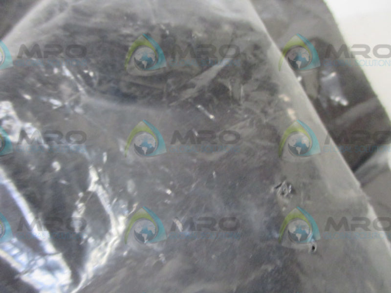 CAT 9135401900 HORN BUTTON * NEW IN FACTORY BAG *