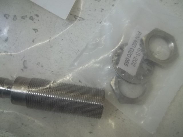 BALLUFF BES M18EG1-PSC10Z-S04G-S11 INDUCTIVE SENSOR * NEW IN FACTORY BAG *