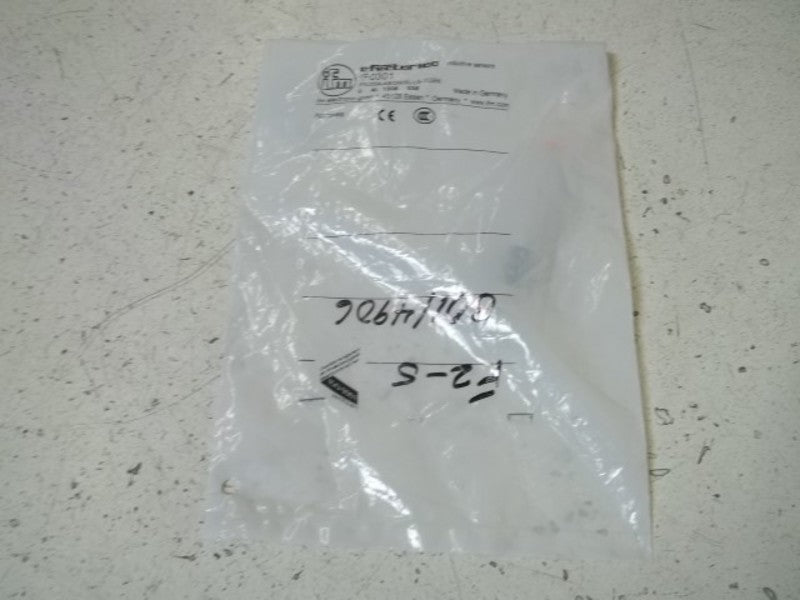 IFM EFECTOR IF0301 INDUCTIVE PROXIMITY SENSOR * NEW IN A FACTORY BAG *