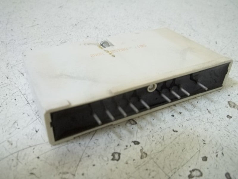 LOT OF 2 OPTO 22 MODEL DA7 I/O MODULE *USED*