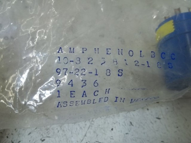 AMPHENOL 97-22-18S CONNECTOR * NEW IN FACTORY BAG *