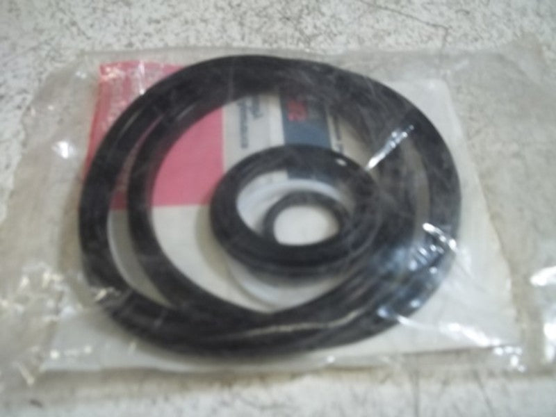 GENUINE REPLACEMENT PARTS 110115 SEAL KIT * NEW FACTORY BAG *