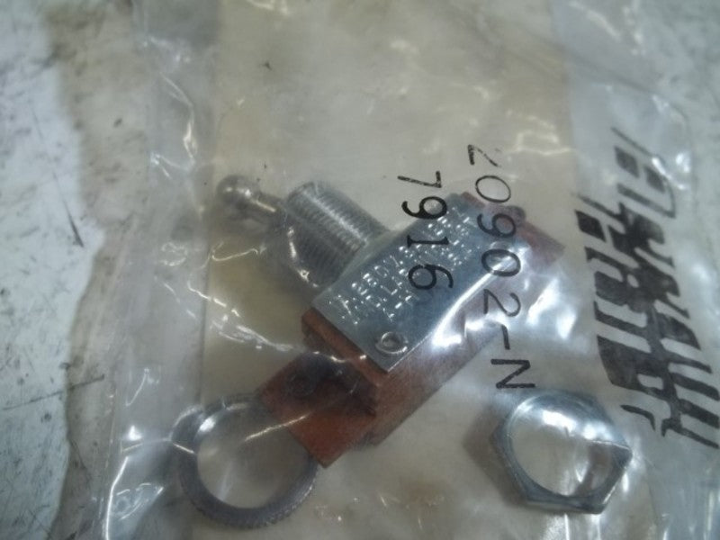ARROW HART 20902-N7916 TOGGLE SWITCH * NEW IN FACTORY BAG *