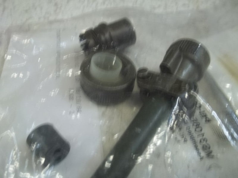 INDUSTRIAL MRO MS3106E14S-9PY CONNECTOR PLUG * NEW IN BAG *
