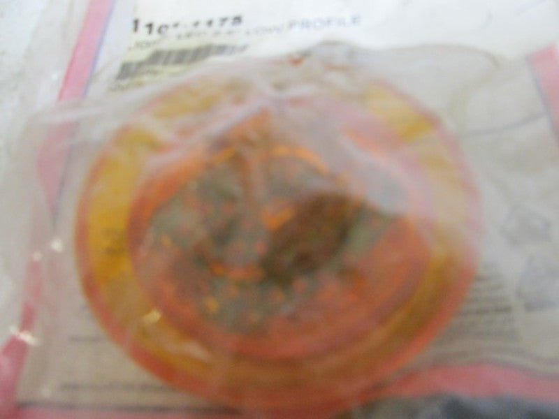TRUCK-LITE 10385Y LAMP-MDL10 LED PLUG LOW * NEW IN A BAG *