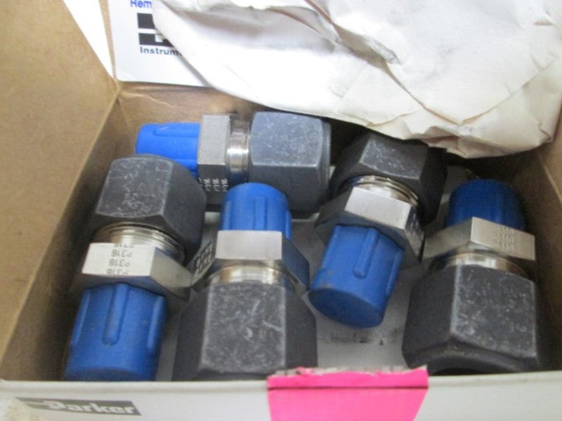 LOT OF 5 PARKER 8-4FBZ-SS CONNECTOR *NEW IN BOX*