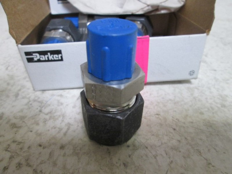 LOT OF 5 PARKER 8-4FBZ-SS CONNECTOR *NEW IN BOX*