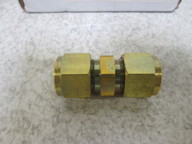 LOT OF 10 PARKER 8-8 HBZ-B BRASS TUBE UNION FITTING *NEW IN BOX*