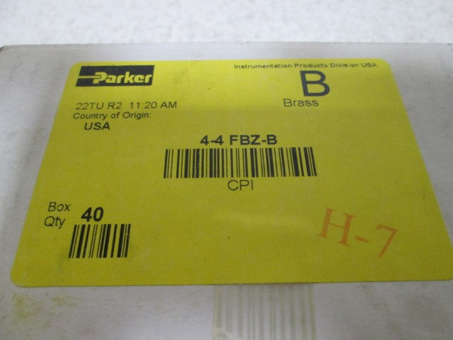 LOT OF 40 PARKER 4-4 FBZ-B CPI FITTING BRASS *NEW IN BOX*
