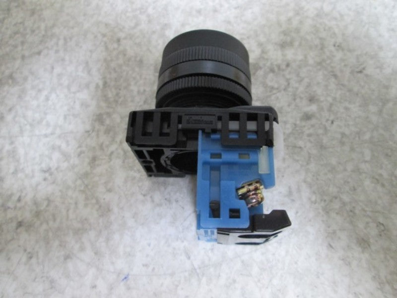 FUJI AR22G3R-10B PUSHBUTTON W/FULL GUARD * ORIGINAL PACKAGE *
