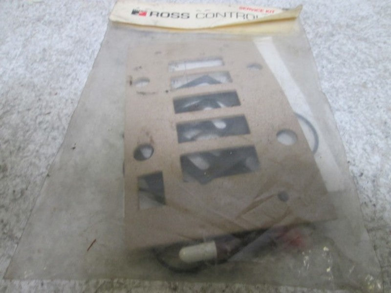 ROSS W770A87 VALVE GASKET & SEAL KIT * NEW IN A BAG *