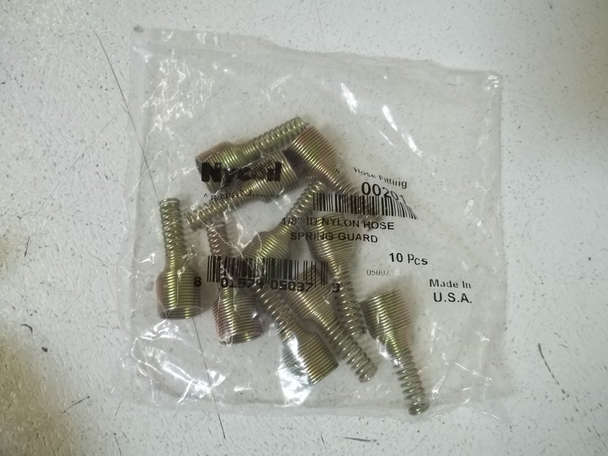 LOT OF 10 NYCOIL 00201 1/8" ID NYLON HOSE SPRING GUARD *NEW IN A FACTORY BAG*