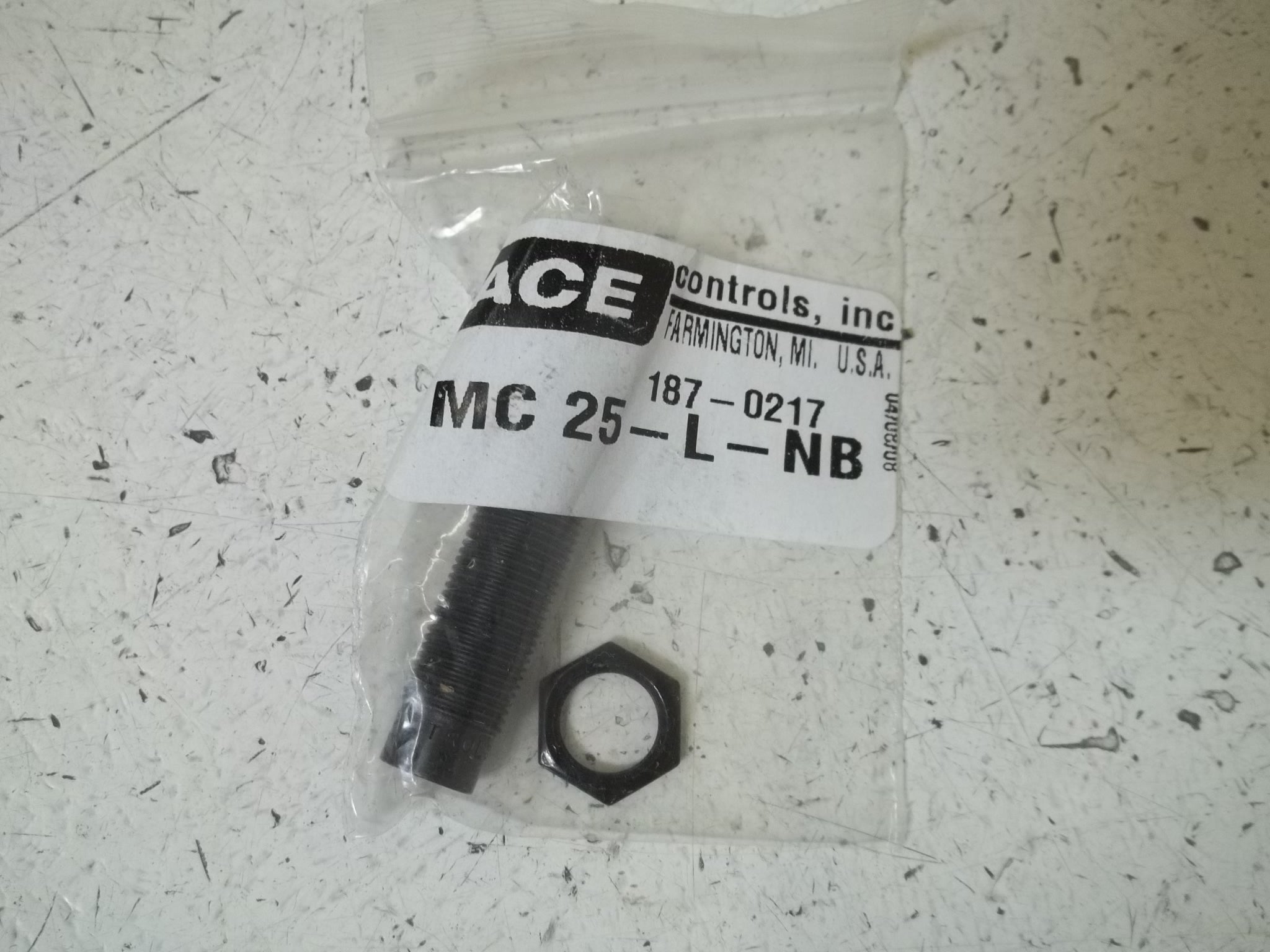 ACE MC25-L-NB HYDRAULIC SHOCK ABSORBER * NEW IN A FACTORY BAG *