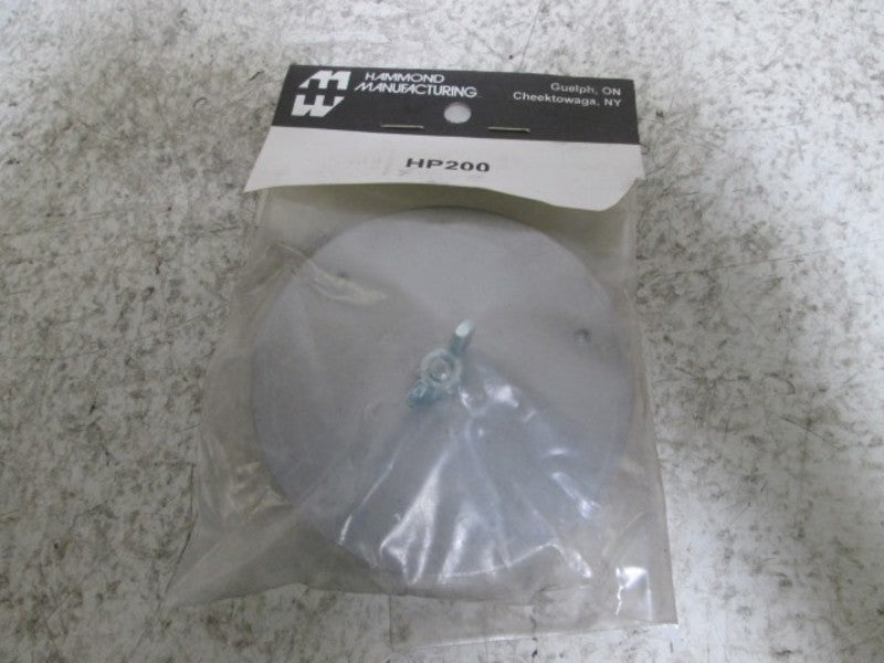 HAMMOND HP200 HOLE PLUG STEEL 2.5 IN * NEW IN A BAG *