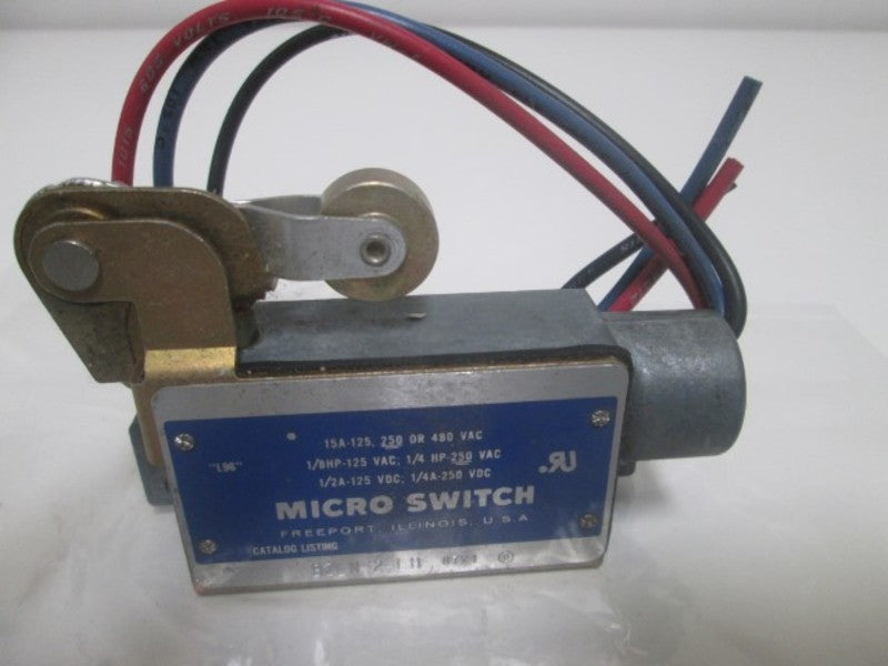 LOT OF 3 MICROSWITCH BZLN-2-LH PREWIRED ENCLOSED SWITCH *NEW NO BOX*