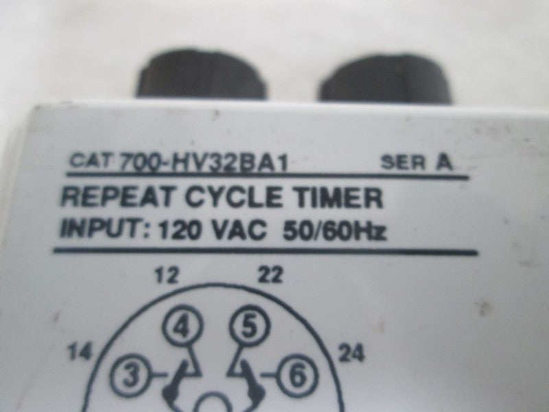 ALLEN BRADLEY 700-HV32BA1 REPEAT CYCLE TIMER RELAY * USED *