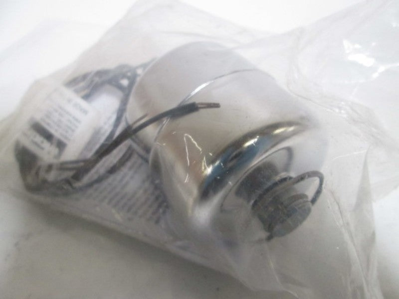 MADISON M5600 * NEW IN FACTORY BAG *