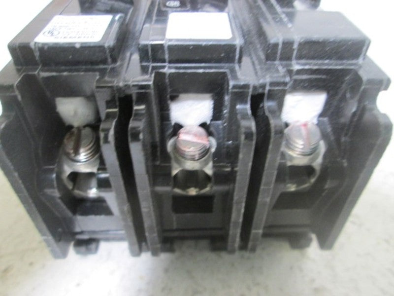 LOT OF 4 SIEMENS BQ3B090 CIRCUIT BREAKER 3 POLE 90AMP *NEW IN BOX*