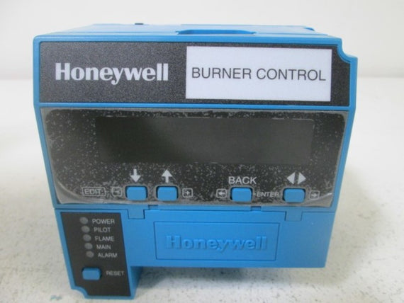 HONEYWELL RM7800 G 1018 FLAME SAFETY CONTROLLER * NEW IN BOX *