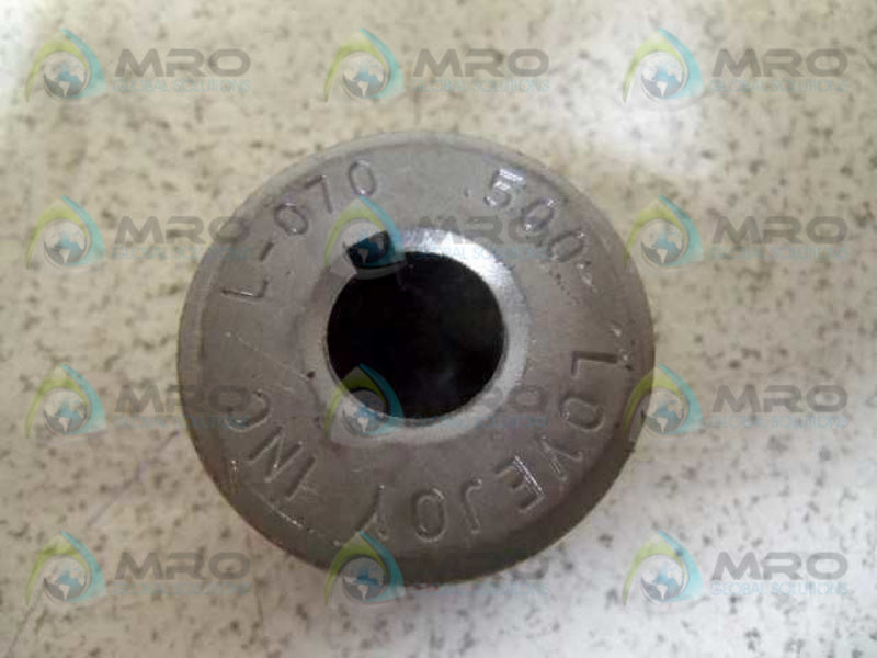 LOT OF 12 LOVEJOY L-070 HUB 5/8 *NEW NO BOX*