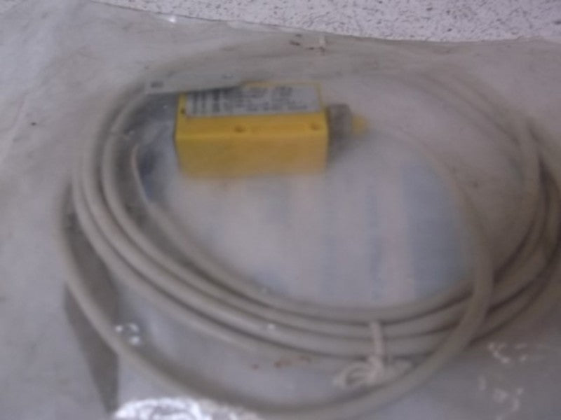 AUTOMATION QXR-AO-2A PHOTOELECTRIC SENSOR RECTANGULAR * NEW IN A BAG *