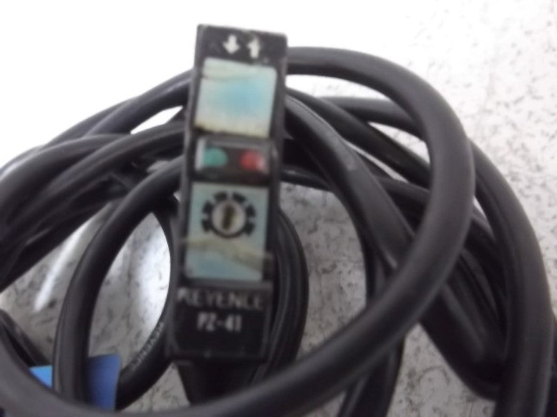 KEYENCE PZ-41 PHOTOELECTRIC AMPLIFIER * NEW IN BOX *
