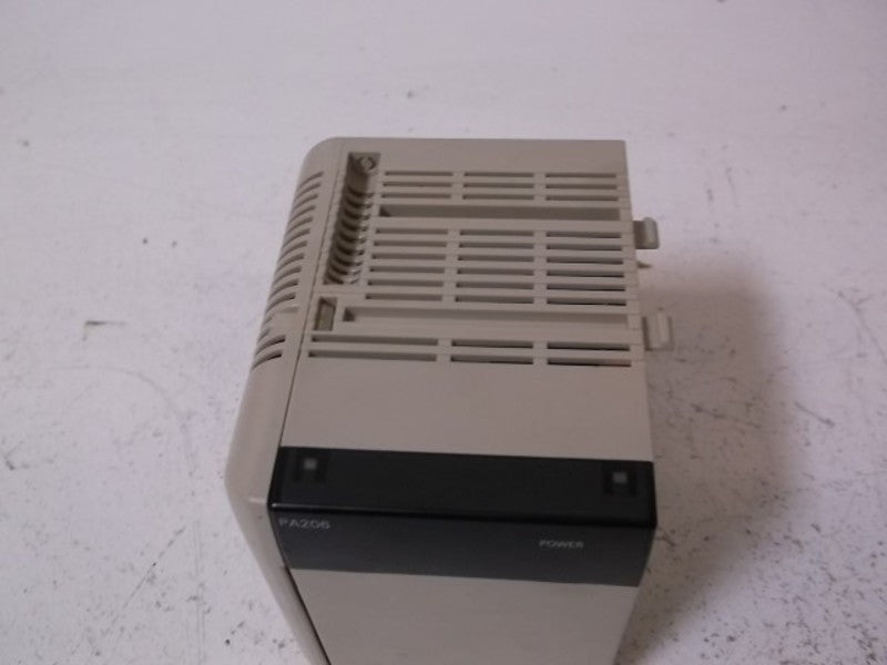 OMRON CQM1-PA206 POWER SUPPLY * USED *