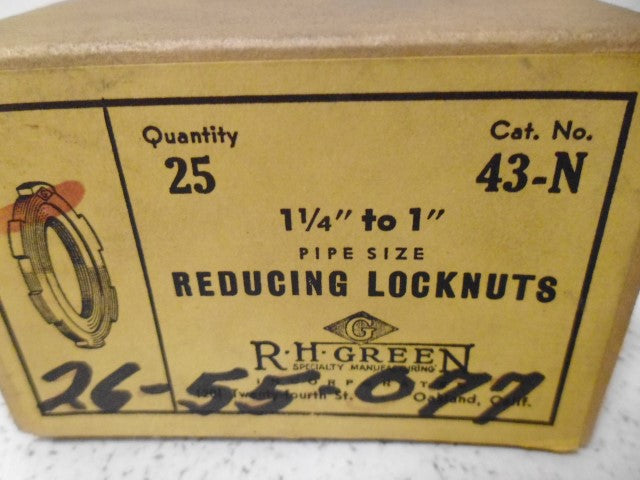 LOT OF 25 RH GREEN 43-N REDUCING LOCKNUT 1-1/4" - 1" *NEW IN BOX*