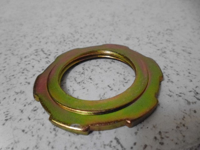 LOT OF 25 RH GREEN 43-N REDUCING LOCKNUT 1-1/4" - 1" *NEW IN BOX*