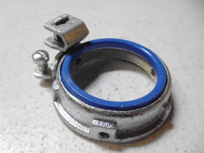 LOT OF 4 THOMAS & BETTS 3875 2" INSULATED GROUNDING BUSHING *NEW IN BOX*