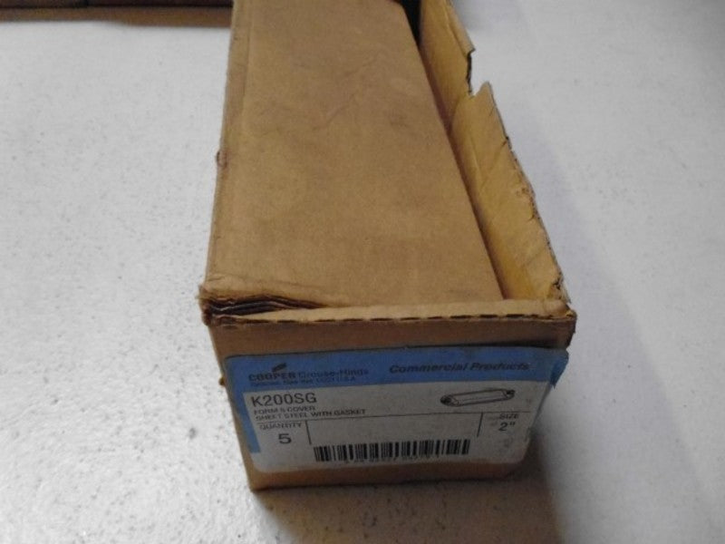 LOT OF 2 CROUSE-HINDS K200SG SHEET STEEL WITH GASKET COVER *NEW IN BOX*
