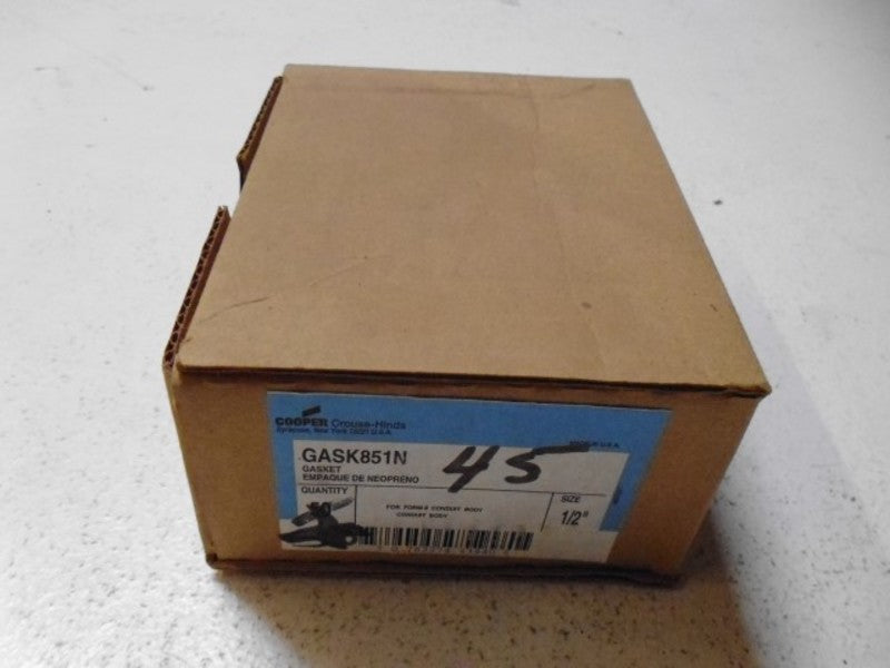 LOT OF 45 CROUSE-HINDS GASK851N GASKET FOR CONDUIT BODY *NEW IN BOX*